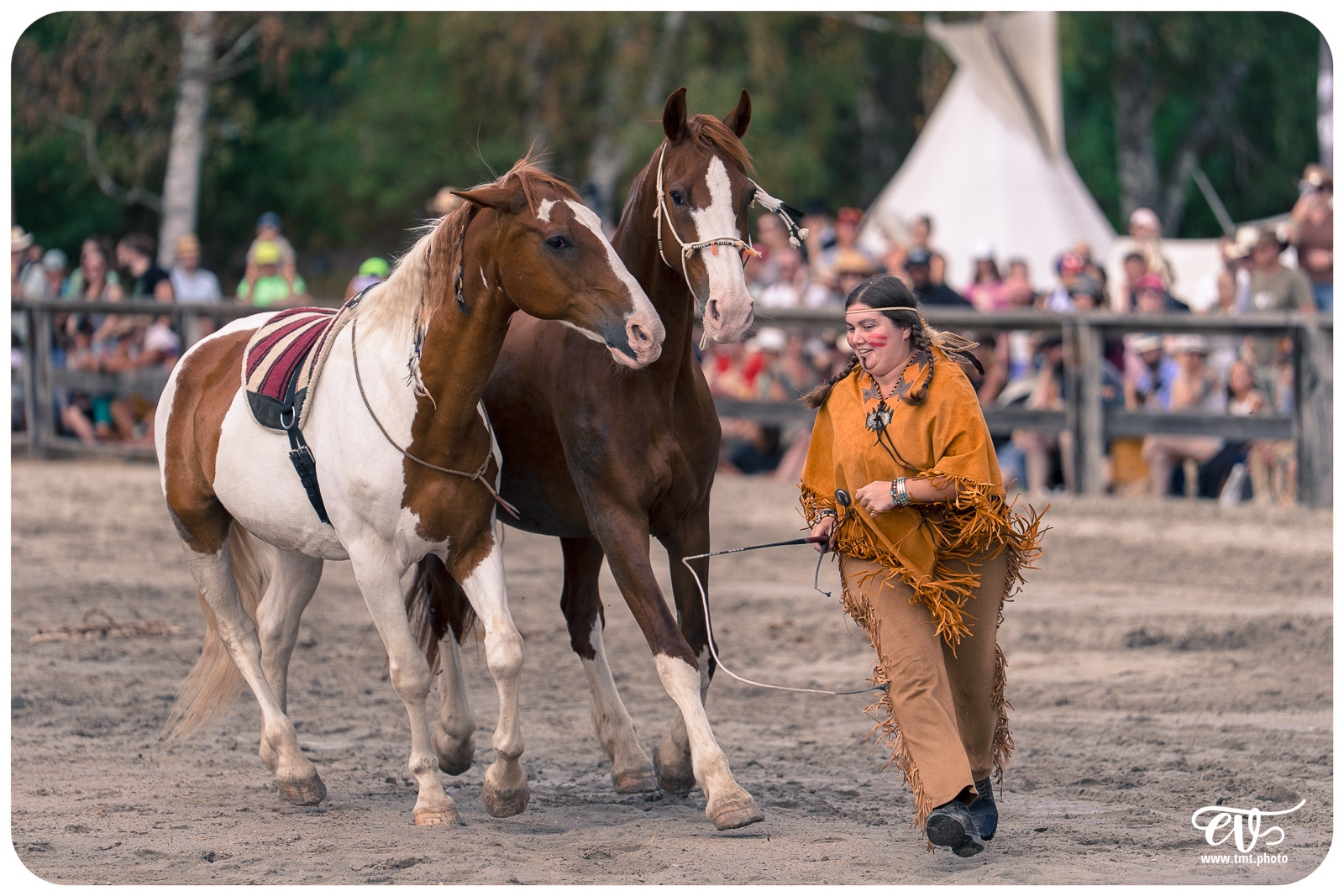 FESTIVAL POW WOW